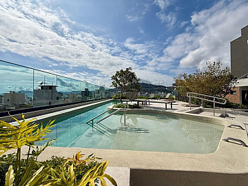 Apartamento de alto padr�o 3 su�tes no centro Floripa SC